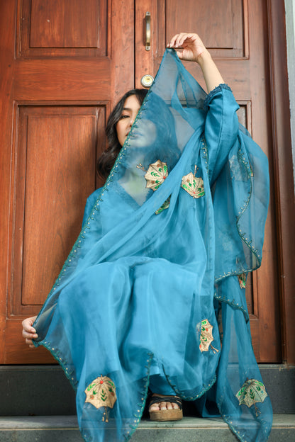 Teal Garden Set