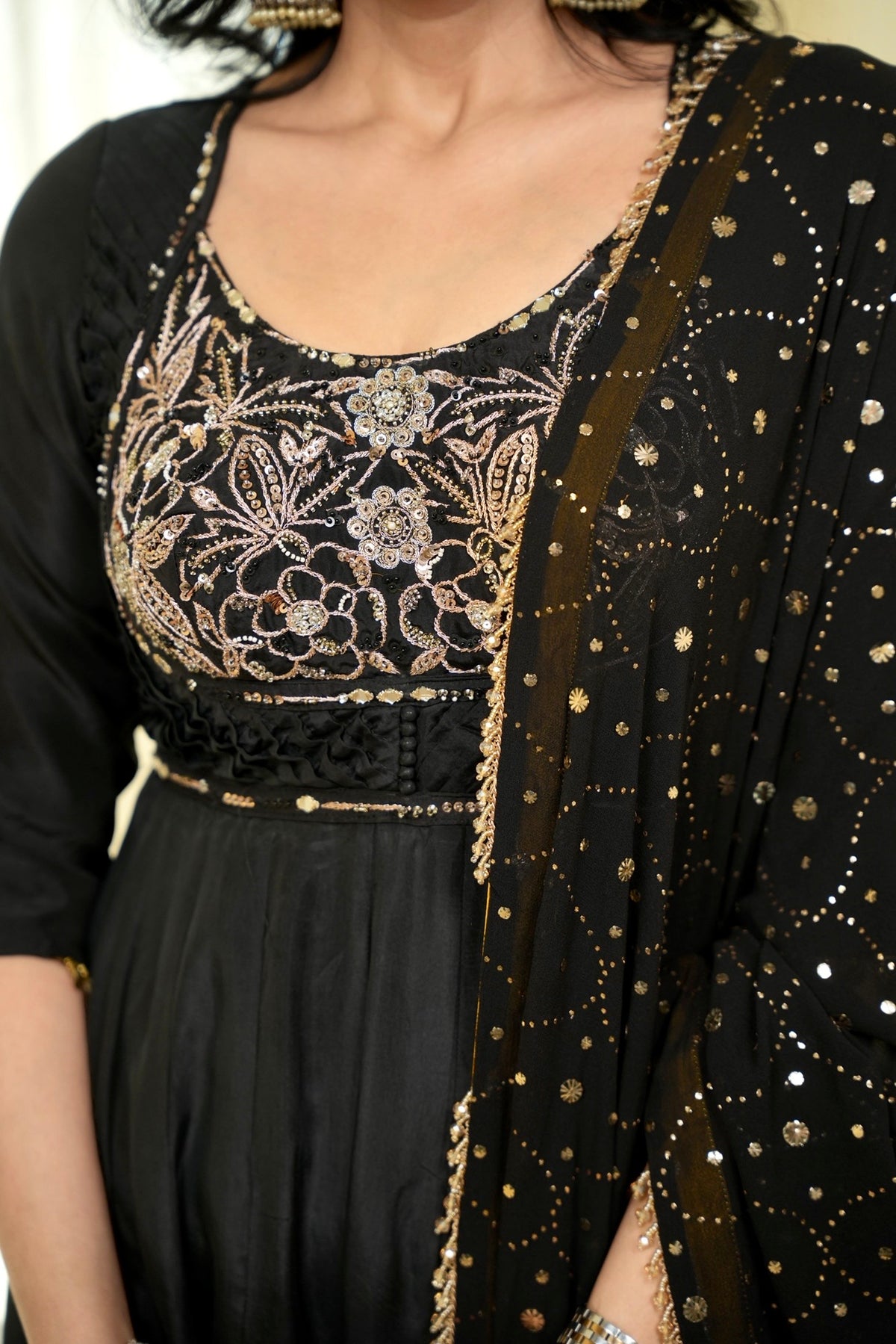 Mukaish Glow Dupatta