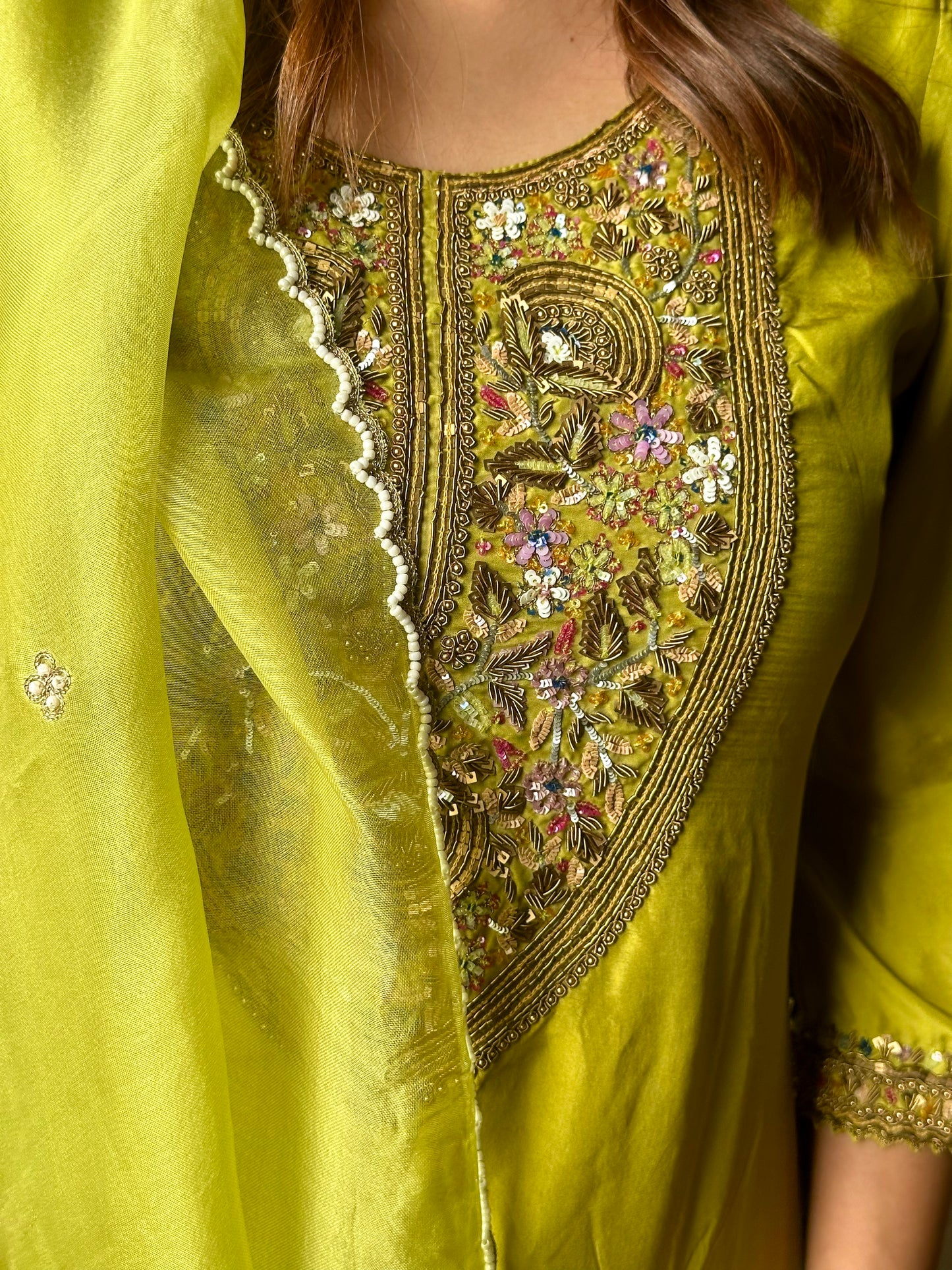 Suhana Set