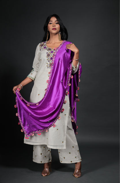 Silver Plum Meadow Set