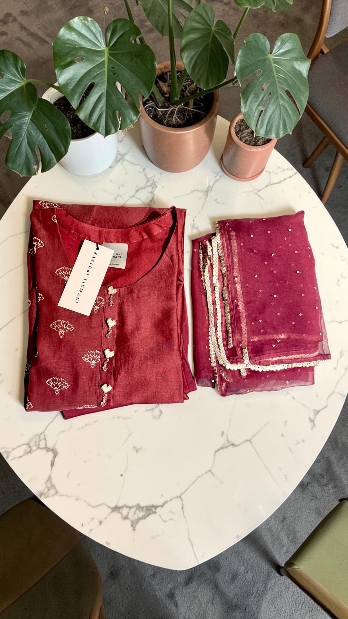 Deep Maroon Heart Set