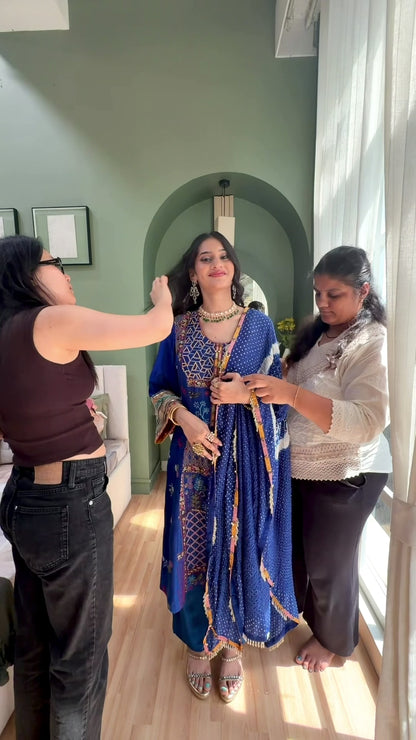 Mehfil Bandhani Dupatta